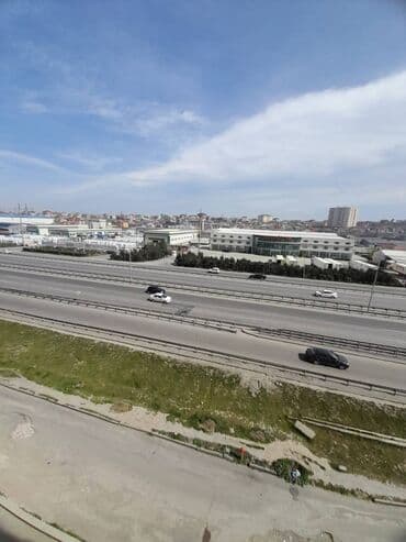 gündəlik kirayə mənzillər: 3 otaqlı, Yeni tikili, 86 kv. m — 3