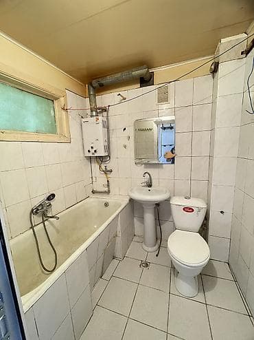 emircanda satilan heyet evleri: Vasiteci haqqi 120 manat teskil edir sumqayit seheri 2 ci mikrayon — 5