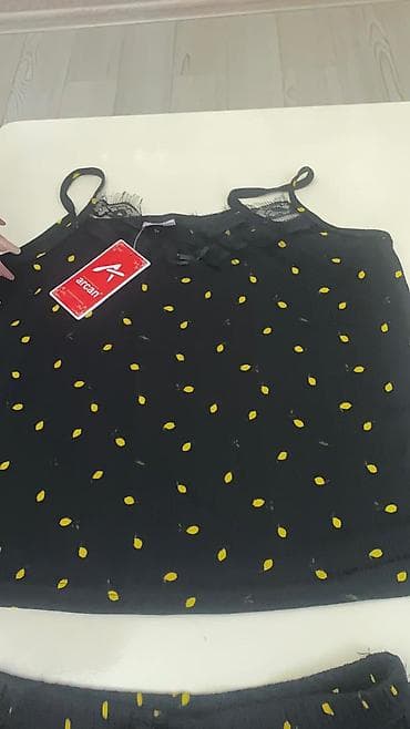 yeni il corablari: Qadın pijama dəsti – Arcan - 2 parçadan ibarət: nazik askılı top və — 2