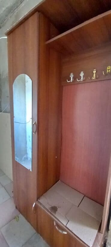 Divan və kreslo dəstləri: Açılan, 1 qapı Düz dolab, Dəhliz dolabı — 3