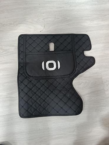 baqaj: Avtomobil üçün ayaqaltı, Dəri, Audi — 2
