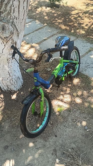 velosibet 20 lik: Uşaq velosipedi – 16” təkərlər Xüsusiyyətlər: - Rəng: yaşıl-mavi — 4