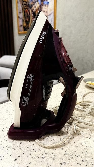 tefal utuler: Tefal buxarlı ütü – Ultimate 500 modeli (üzərində “Ultimate 500” — 4