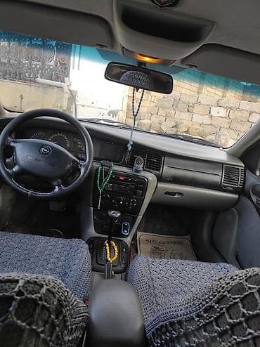 Nəqliyyat: Opel Vectra: 2.2 l | 2001 il 298000 km Sedan — 6