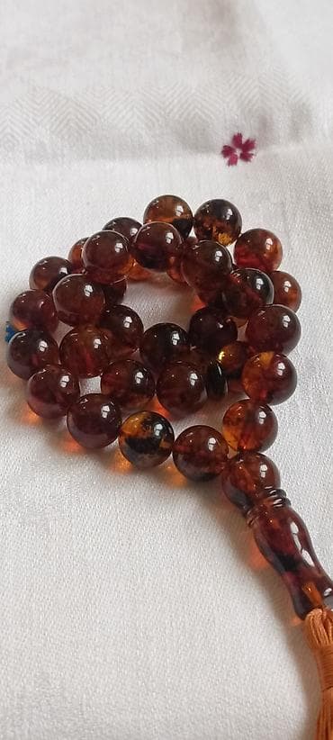 təbii dash: Ramazana özəl endirim!20%.Təbii kəhrəba təsbeh,həcmli.Kalininqrad — 2