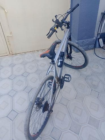 velosipedler 28: Normal veziyettedir teker yeni deyisilib. BMX GTR. Whatsappla elaqe — 4