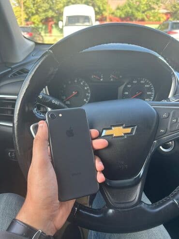 iphone 8 qiymət: IPhone 8, 64 GB, Qara, Barmaq izi — 3