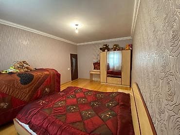 Həyət evləri və villaların satışı: Geniş və səliqəli həyətdə yerləşən, yaşayış üçün tam yararlı 2 ev — 3