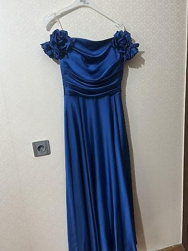eco silim: - Zərif, uzun, axıcı siluetli ziyafət geyimi - Rəng: kral mavisi - — 1
