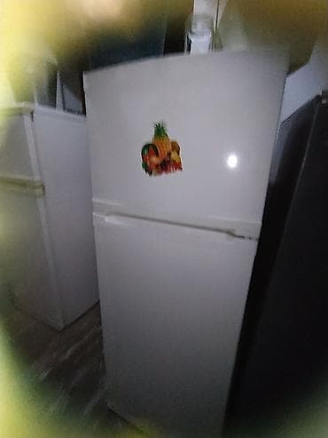 Kompüter, noutbuk və planşetlər: 2 qapılı Indesit Soyuducu Satılır, rəng - Ağ — 5