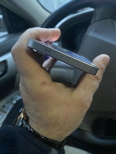 Samsung Galaxy S25 — 2