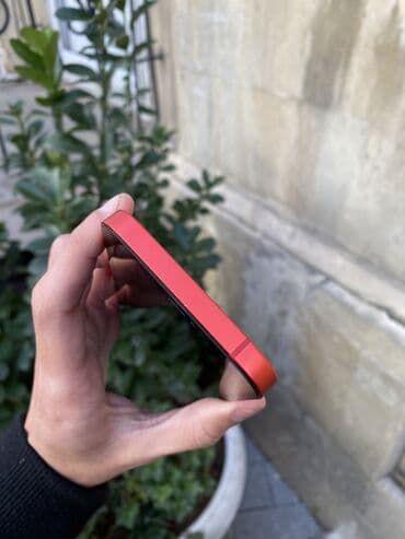 iphone 12 ikinci el qiymeti: IPhone 12, 128 GB, Qırmızı, Zəmanət, Simsiz şarj, Face ID — 5