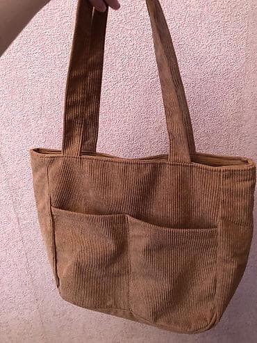 Kord materialdan hazırlanmış gündəlik tote çanta. Xüsusiyyətlər: -