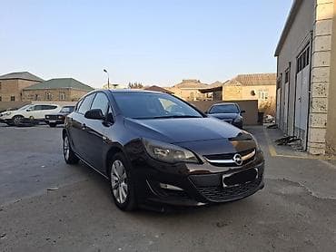 Motonəqliyyat: Opel Astra J hatchback - Kuzov: 5 qapılı hatchback, tünd qəhvəyi/qara — 5
