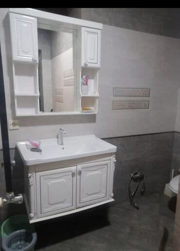 centralni bineqedi: 3 kv. m, 5 otaqlı, İşıq — 11