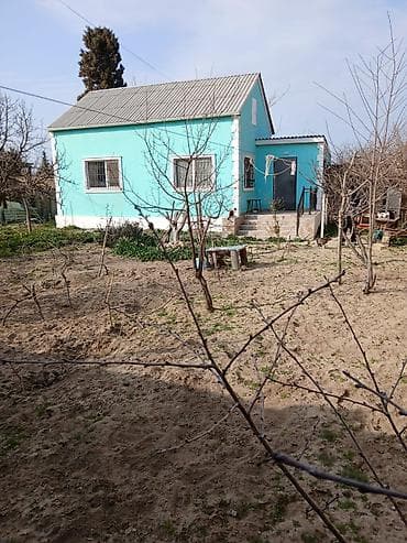 qresde satilan evler: Satılır: həyətyanı sahəli, təkmərtəbəli fərdi yaşayış evi sahəsi 5 sot — 6