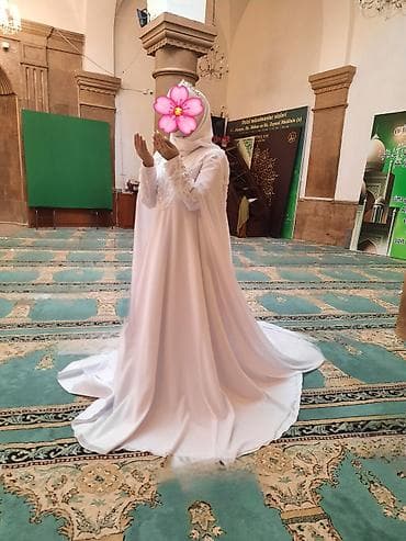 Hicablılar üçün gəlinlik.Şəxsi tikilib razmer 42-44,155 boya uyğun