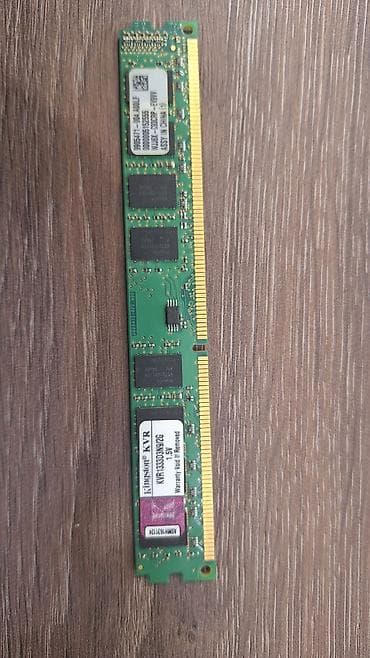 switch 2: Kingston KVR1333D3N9/2G DDR3 RAM modul - Brend/model: Kingston KVR — 1