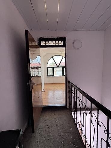 seki ev elanlari: Mənzil Kirayə verilir, 2 otaq, 54 kv Xırdalanda təzə bazara yaxın,3 — 2