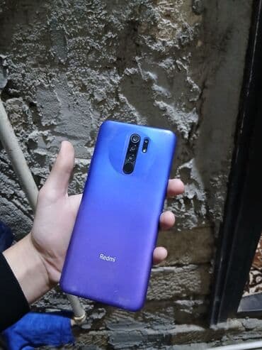 редми 9: Redmi smartfon - Rəng: mavi-bənövşəyi arxa qapaq - Ekran: damla-notch — 2