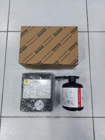 авто насос: Lexus və Toyota avtomobillərinin original üstündə gələn hava vuran — 1