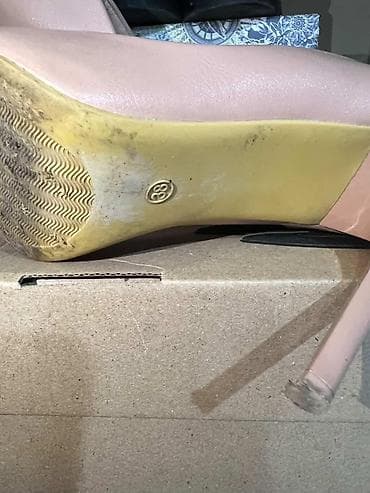 Сапоги: Размер: 38, цвет - Бежевый, Б/у — 2