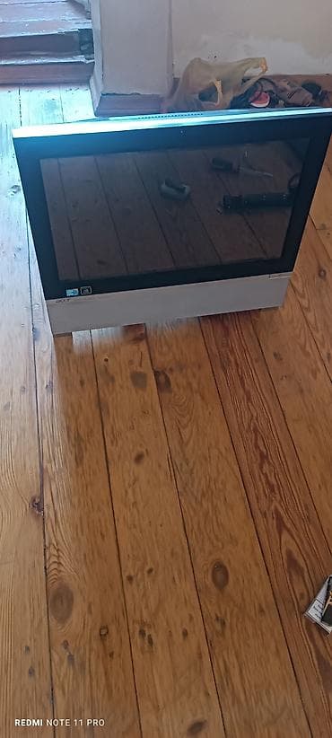 Acer Aspire Z5610 – All-in-One masaüstü kompüter Xüsusiyyətlər: - 23" — 3
