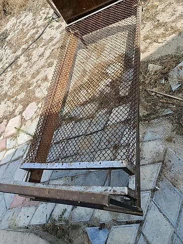 ruroc kask: Krovat- çox ideal vəziyyətdə. 20 man Hamısı çox ucuz. Diqqət.moyka 19 — 2