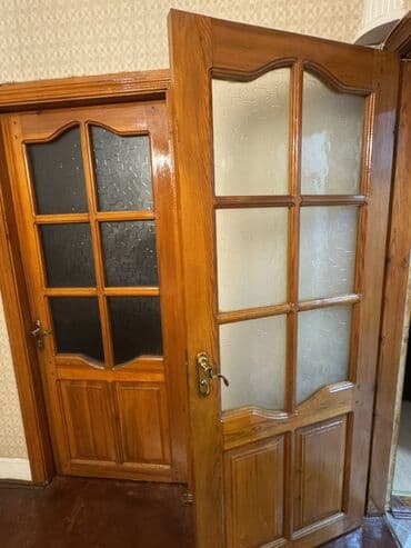 Qapılar və aksessuarlar: Taxta iç qapı dəsti - Material: təbii ağac (laklı), klassik dizayn - — 2