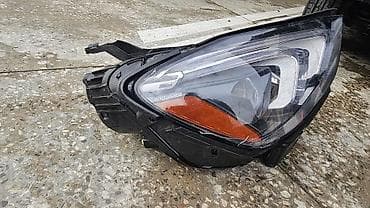 astra fara: Sağ, Yaxın və uzaq vuran işıqlar Mercedes-Benz, Orijinal — 1