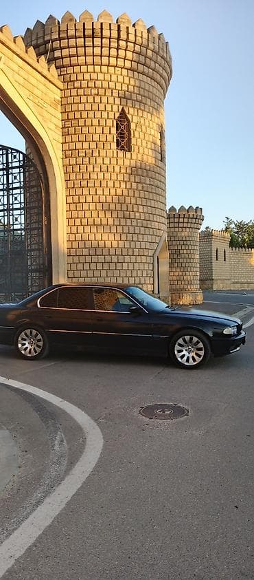 ucuz range rover: BMW 7 series: 2.8 l | 1997 il Sedan — 5