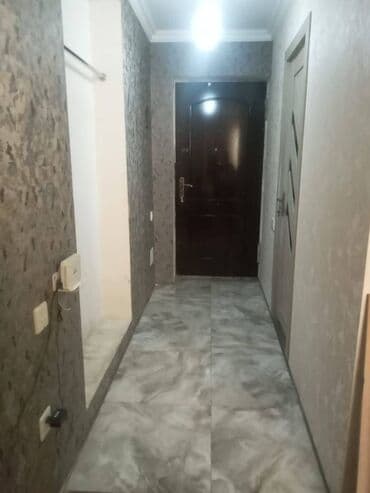 badamdarda kiraye evler: Bakı, 2 otaqlı, Köhnə tikili, m. Neftçilər, 33 kv. m — 10