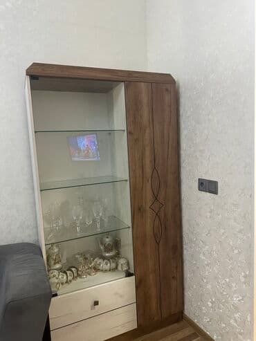 Açılan, Düz dolab, Servant — 1