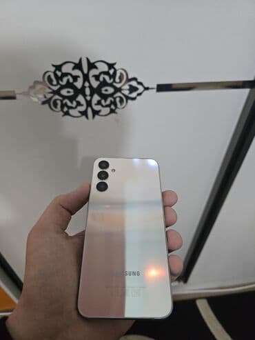 OnePlus: Samsung Galaxy A24 4G, 128 GB, rəng - Gümüşü — 2