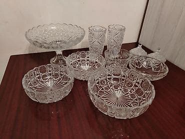 Kəsilmiş naxışlı büllur dəst 10 ədəd. Zərif büllurdan hazırlanmış