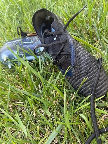 original toplar: Nike Phantom Elite SG (Tam Yeni /Tecili Satilır) Qiymet: 320 AZN — 2