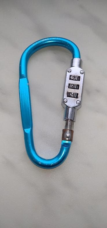 Məhsul: Kombinasiya kilidli karabin Təsvir:3 rəqəmli açar - Rəng