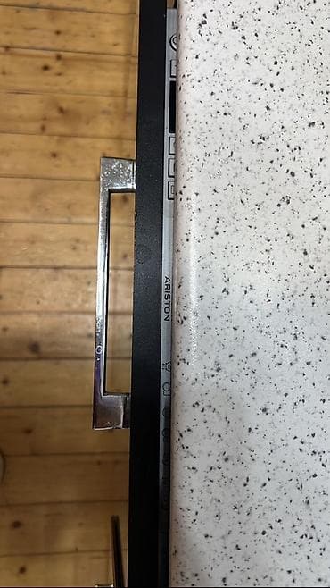 Mətbəx texnikası: Quraşdırılan Ariston qabyuyan maşın Evdə təmir və dizayn baxımından — 4