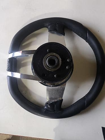 oblisovkalar vaz: Sükan çarxı – universal tuninq modeli - Material: qara dəri ilə — 4