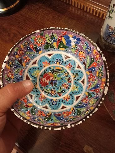 muskatle cena: 1.Montenegro (Monteneqro) mövzulu keramik qrafın / yağ qabı -30 azn — 2