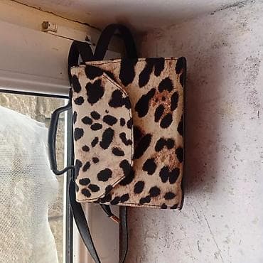 qadin sumkalari: Çiyin çantası — 1