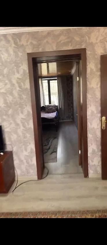 ecemı kıraye evler: Kirayə verilir yalnız ailəyə Tekstilni su idarəsinin yani 3 otaqlı — 2