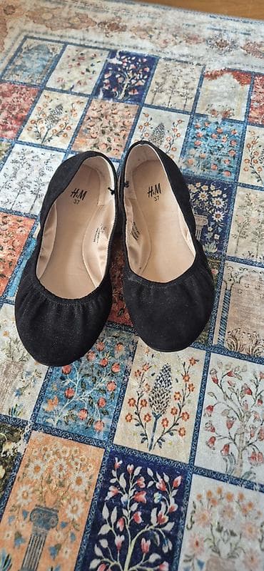 Yeni H&M qadın ballerina ayaqqabısı - Rəng: qara - Ölçü: 37 at lalafo.az Yeni H&M qadın ballerina ayaqqabısı - Rəng: qara - Ölçü: 37