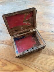 qədim palaz: Qədimi sandıq mücrü 100 ildən çox yaşı var Metall qutu – dekorativ — 4