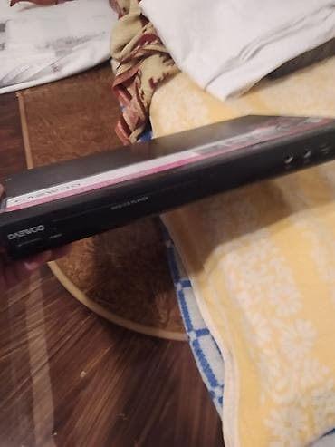 Daewoo DVD Player with Karaoke + Panasonic masaüstü telefon Məhsul lalafo.az -da Daewoo DVD Player with Karaoke + Panasonic masaüstü telefon Məhsul