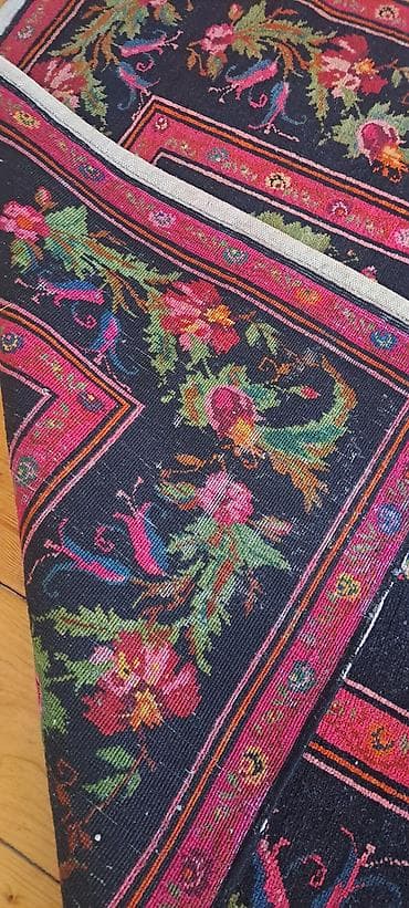 qara çanta: Xalça – əl işi, klassik dekorativ kompozisiya - Material: təbii yun — 2