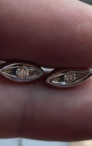 1 qram gümüşün qiyməti 2022: Sırğa, Ağ qızıl, Ünvandan götürmə — 1