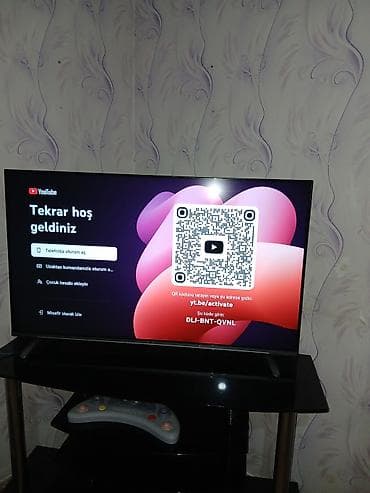 Smart TV + şüşə TV stendi - Təxminən 40–43 düym diaqonallı plazma/LCD — 4