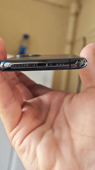 IPhone 11 Pro, 512 GB, Space Gray, Simsiz şarj — 4