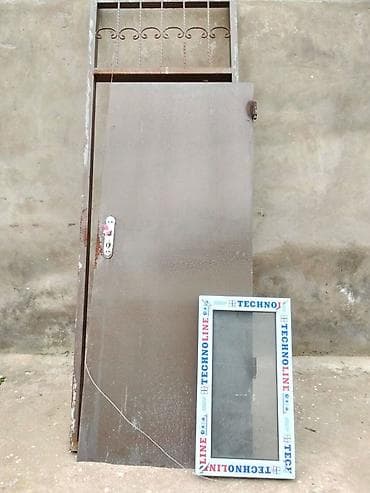 ereb qizili instagram: Demir qapi 255/88sm plastik pencere 50sm 110azn Bine 6838 leli — 1